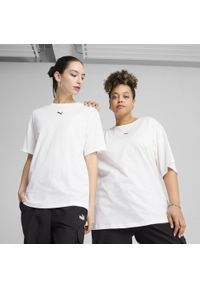 Puma - Damska koszulka o luźnym kroju ESS PUMA White. Kolor: biały. Wzór: haft. Sport: fitness