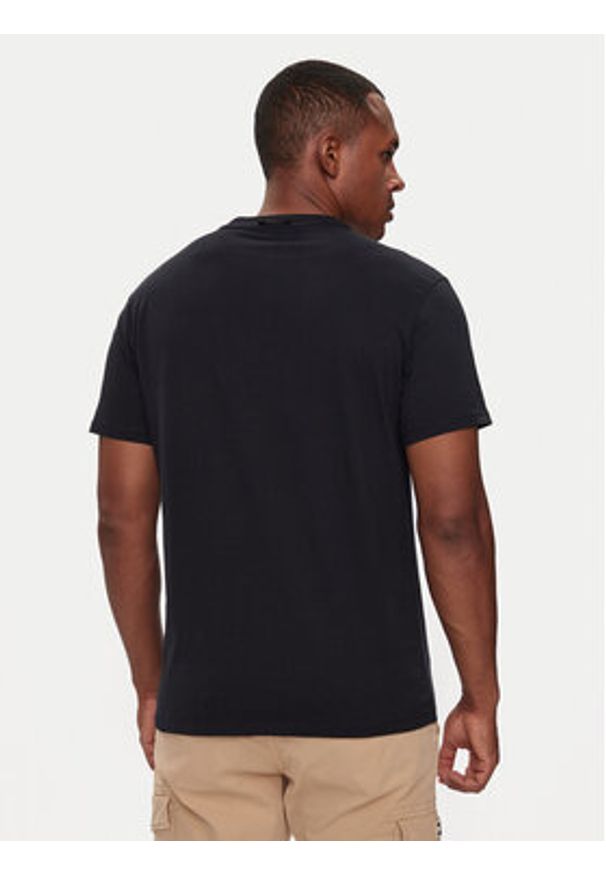 Napapijri T-Shirt S-Badge NP0A4I3N Czarny Regular Fit. Kolor: czarny. Materiał: bawełna