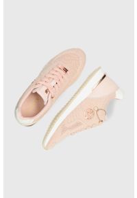 MEXX - Mexx buty Sneaker Gitte glitter kolor różowy. Nosek buta: okrągły. Zapięcie: sznurówki. Kolor: różowy. Materiał: guma. Obcas: na platformie