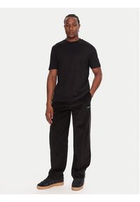 Adidas - adidas Spodnie dresowe Corduroy JX3107 Czarny Regular Fit. Kolor: czarny. Materiał: bawełna #4