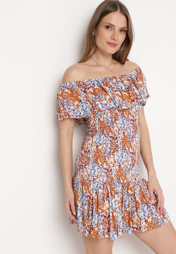 Born2be - Brązowo-Niebieska Sukienka Hiszpanka Mini z Elastycznej Wiskozy Zamra. Typ kołnierza: dekolt hiszpanka. Kolor: brązowy. Materiał: wiskoza. Sezon: lato. Długość: mini