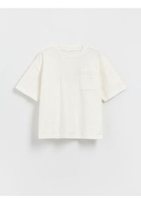 Reserved - T-shirt oversize - złamana biel. Materiał: bawełna, dzianina