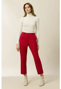 IVY & OAK - Ivy Oak Spodnie damskie kolor czerwony proste high waist. Okazja: na co dzień. Stan: podwyższony. Kolor: czerwony. Materiał: poliester. Styl: casual