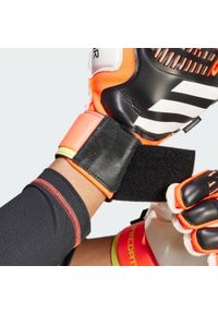 Adidas - Rękawice Predator Match Fingersave Goalkeeper. Kolor: czerwony, żółty, wielokolorowy, czarny