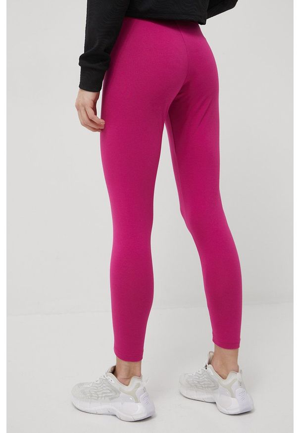 Puma legginsy Power Tape damskie kolor różowy z aplikacją. Kolor: różowy. Materiał: skóra, dzianina, bawełna. Wzór: aplikacja