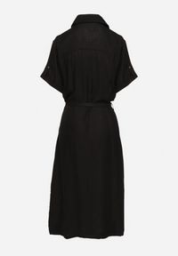 Born2be - Czarna Wiskozowa Sukienka o Koszulowym Kroju z Paskiem Nelavyn. Okazja: na co dzień, do pracy. Kolor: czarny. Materiał: wiskoza. Długość rękawa: krótki rękaw. Typ sukienki: koszulowe. Styl: casual, elegancki #6