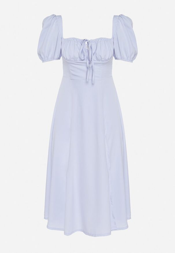 Born2be - Niebieska Sukienka w Rustykalnym Stylu z Wiązaniem przy Dekolcie i Rozcięciem Idanillea. Okazja: na spacer, na co dzień. Typ kołnierza: dekolt kwadratowy. Kolor: niebieski. Typ sukienki: rozkloszowane. Styl: casual