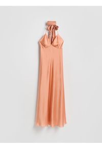 Reserved - Sukienka z szalem - koralowy. Kolor: pomarańczowy. Materiał: tkanina. Wzór: gładki. Typ sukienki: proste