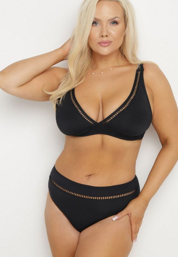 Born2be - Czarne Bikini Biustonosz i Majtki Typu Figi z Ażurowym Wzorem Lunella. Kolor: czarny. Wzór: ażurowy