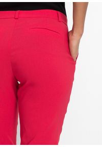 bonprix - Spodnie ze stretchem. Kolor: czerwony. Styl: elegancki #3