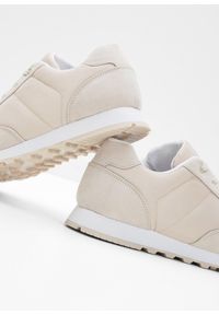bonprix - Sneakersy. Kolor: beżowy. Materiał: satyna #3