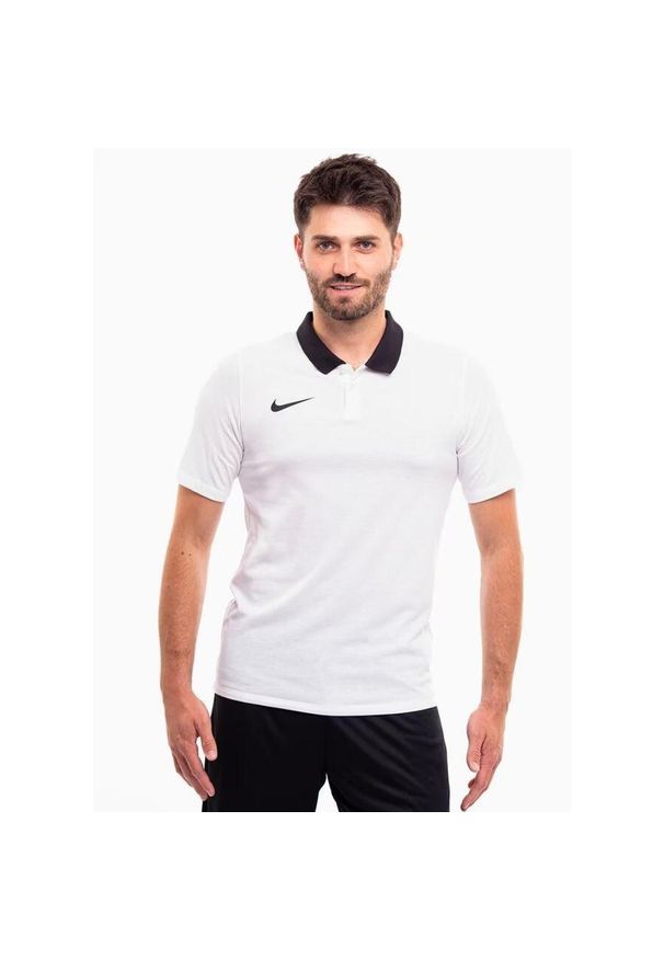 Koszulka sportowa męska Nike Drifit Park 20. Kolor: czarny, wielokolorowy, biały. Długość rękawa: krótki rękaw. Długość: krótkie. Sport: piłka nożna