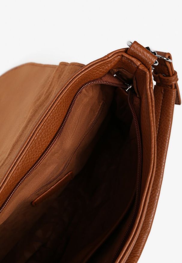 Renee - Brązowa Torebka z Klapą w Stylu Listonoszki z Paskiem i Rączką Malurelle. Kolor: brązowy. Styl: casual, elegancki