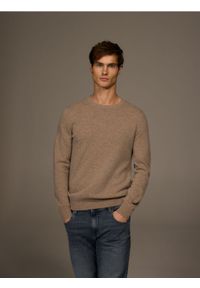 Reserved - Wełniany sweter z dodatkiem kaszmiru - beżowy. Kolor: beżowy. Materiał: wełna, kaszmir