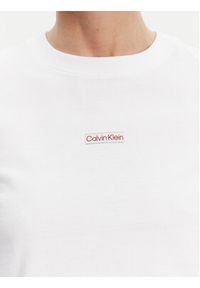 Calvin Klein Jeans T-Shirt Placed Institutional J20J225524 Biały Slim Fit. Kolor: biały. Materiał: bawełna