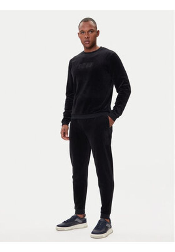 BOSS Spodnie dresowe Velour 50550635 Czarny Regular Fit. Kolor: czarny. Materiał: bawełna