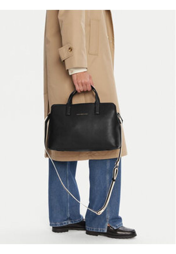 TOMMY HILFIGER - Tommy Hilfiger Torebka AW0AW17634 Czarny. Kolor: czarny. Materiał: skórzane