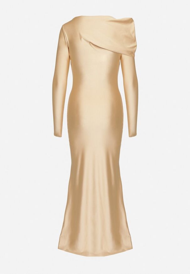 Born2be - Beżowa Dopasowana Sukienka z Rozcięciem i Asymetrycznym Dekoltem Ravielis. Okazja: na imprezę. Kolor: beżowy. Długość rękawa: długi rękaw. Typ sukienki: asymetryczne. Styl: klasyczny, elegancki
