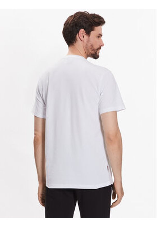 Colmar T-Shirt Monday 7568 4SH Biały Regular Fit. Kolor: biały. Materiał: bawełna