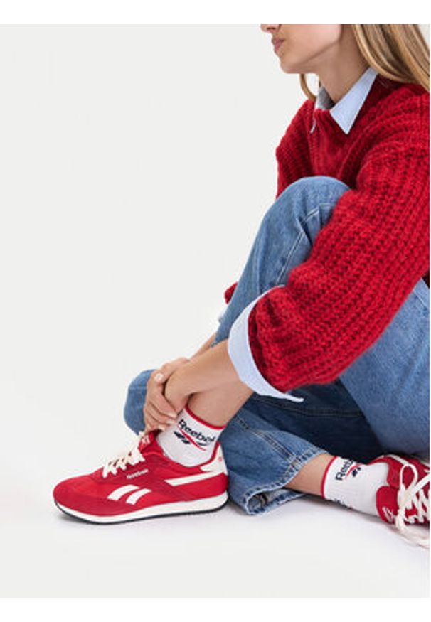 Reebok Sneakersy CEO-FIORI AR30309WRCL Czerwony. Kolor: czerwony. Materiał: zamsz, skóra