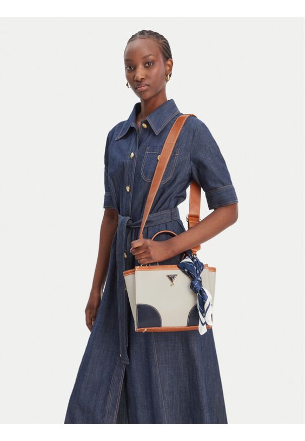 Guess Torebka J6RZ09 WJ930 Beżowy. Kolor: beżowy. Materiał: skórzane