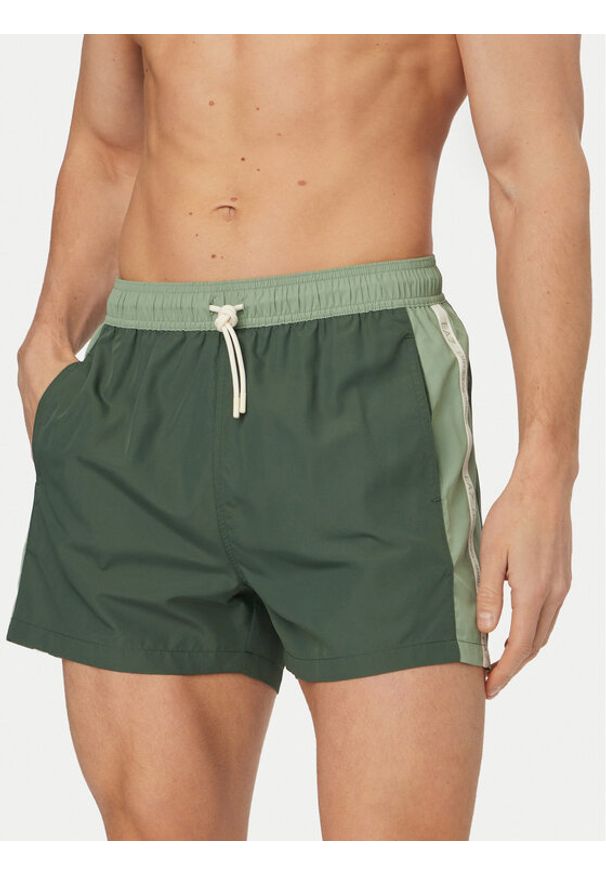 EA7 Emporio Armani Szorty kąpielowe 7M001679 AF21070 M7130 Zielony Regular Fit. Kolor: zielony. Materiał: syntetyk