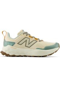 Buty damskie New Balance Fresh Foam Garoé v2 WTGAROG2 – beżowe. Okazja: na co dzień. Kolor: beżowy. Materiał: guma, syntetyk, materiał. Szerokość cholewki: normalna. Sport: fitness