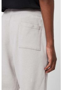 AllSaints – Spodnie RAVEN SWEAT PANT MF058K. Kolor: szary. Materiał: materiał #5