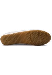 Geox Mokasyny D Vega Moc B D92DNB 043BC C1002 Biały. Kolor: biały. Materiał: skóra