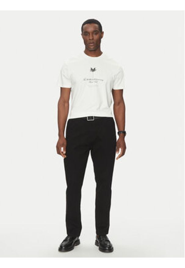 Marciano Guess T-Shirt 5GHI09 6323A Biały Regular Fit. Kolor: biały. Materiał: lyocell