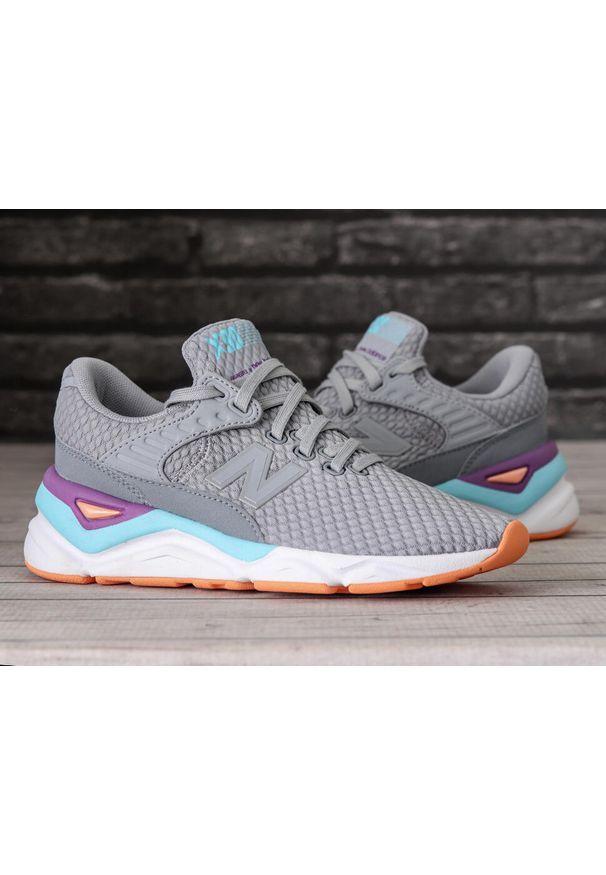 New Balance - Buty damskie sportowe do chodzenia NEW BALANCE WSX90CLF. Kolor: pomarańczowy, wielokolorowy, niebieski, szary. Sport: turystyka piesza