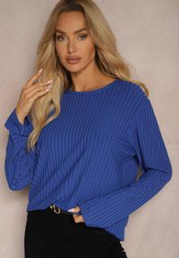 Renee - Niebieska Bluzka Longsleeve z Prążkowanego Materiału Gigitha. Okazja: na co dzień. Kolor: niebieski. Materiał: prążkowany, materiał. Długość rękawa: długi rękaw. Sezon: lato, wiosna. Styl: casual #3