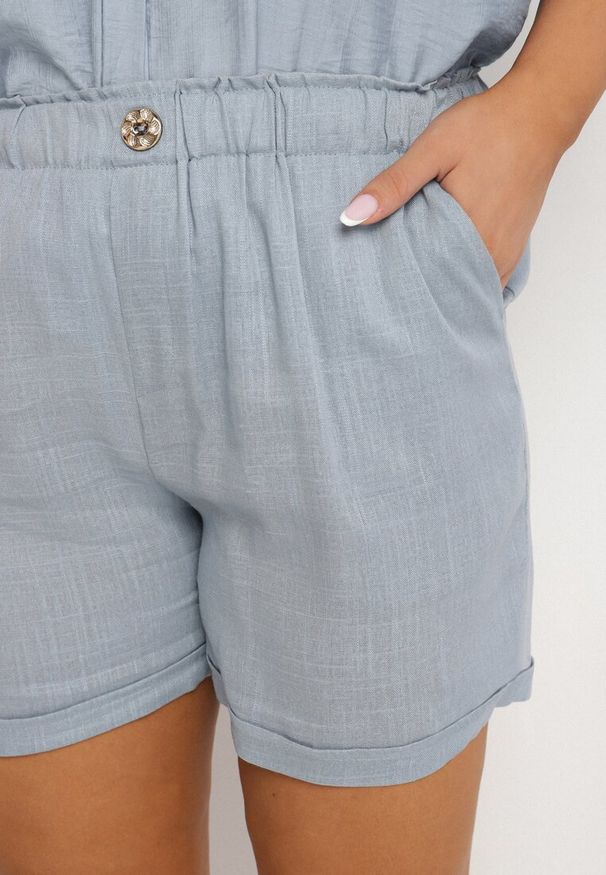 Born2be - Niebieskie Casualowe Szorty z Lnem z Gumką w Talii Filowena. Okazja: na co dzień. Kolekcja: plus size. Kolor: niebieski. Materiał: len. Styl: casual