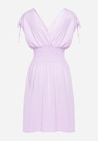 Born2be - Fioletowa Sukienka z Kopertowym Dekoltem Ściągana na Ramionach z Gumką w Talii Cornia. Typ kołnierza: dekolt kopertowy. Kolor: fioletowy. Typ sukienki: kopertowe #2