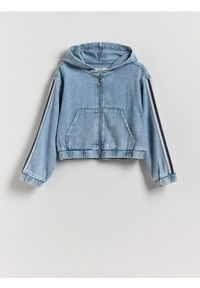 Reserved - Denimowa bluza z kapturem - niebieski. Typ kołnierza: kaptur. Kolor: niebieski. Materiał: denim. Długość: krótkie