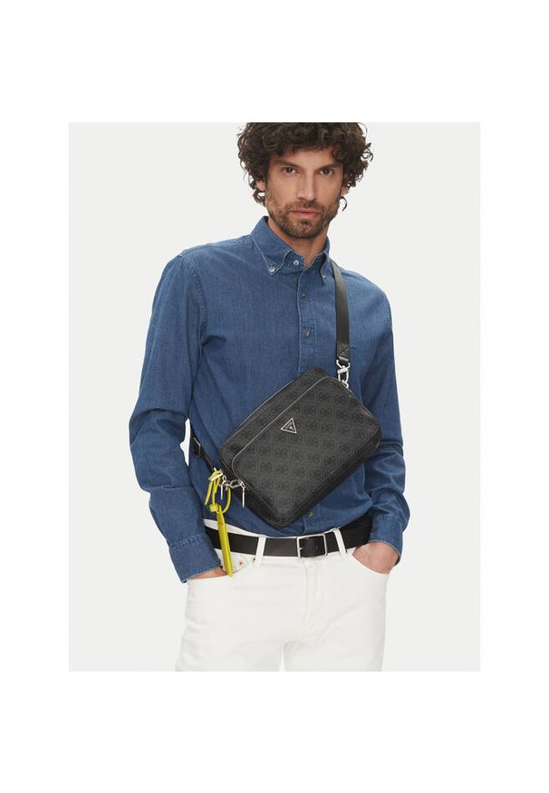 Saszetka Guess. Kolor: czarny