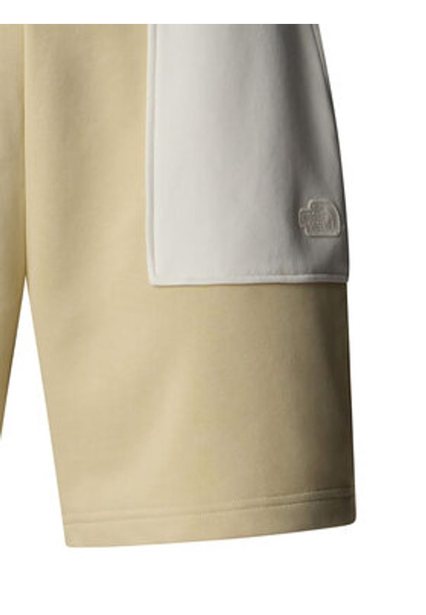 The North Face Szorty sportowe Terry NF0A8C29 Beżowy Regular Fit. Kolor: beżowy. Materiał: bawełna. Styl: sportowy
