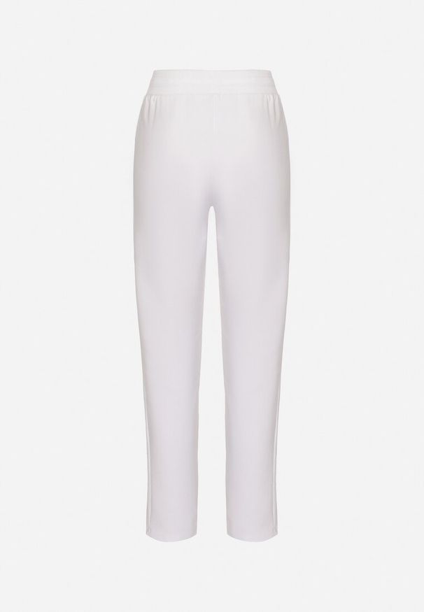 Born2be - Białe Spodnie Dresowe z Bawełną i Sznurkiem Annivia. Kolor: biały. Materiał: bawełna, dresówka