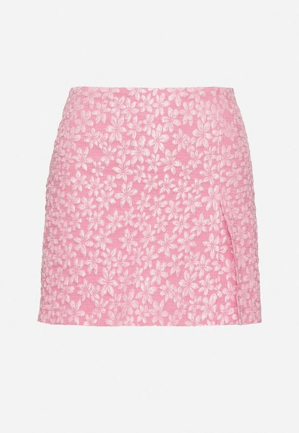 Born2be - Różowe Spódnico-Szorty w Kwiaty z Wysokim Stanem Calzemis. Okazja: na co dzień. Stan: podwyższony. Kolor: różowy. Długość: krótkie. Wzór: kwiaty. Styl: elegancki, casual, klasyczny