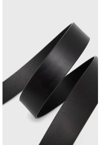 Tommy Jeans pasek skórzany LEATHER 3.5 męski kolor czarny. Kolor: czarny. Materiał: skóra