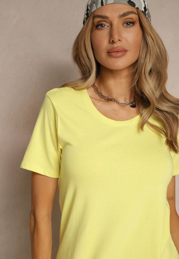 Renee - Żółta Sukienka z Bawełny o T-shirtowym Fasonie Niliora. Okazja: na co dzień. Kolor: żółty. Materiał: bawełna. Typ sukienki: sportowe. Styl: sportowy, elegancki, casual