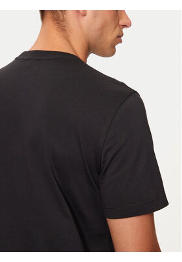 Liu Jo T-Shirt QF4242 J4783 Czarny Regular Fit. Kolor: czarny. Materiał: bawełna