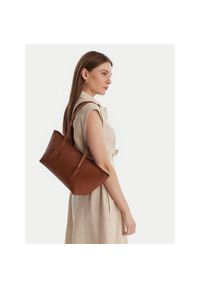 Torebka Coccinelle. Kolor: brązowy #1