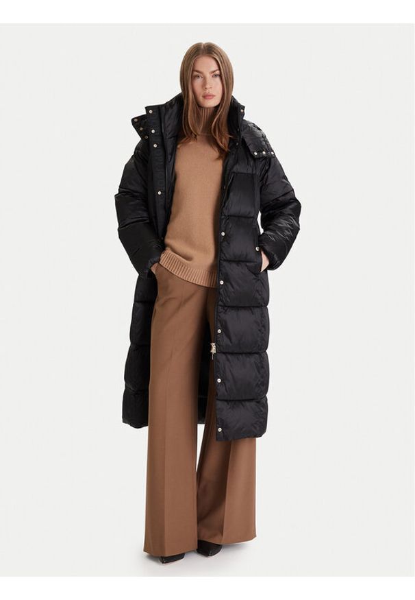 JOOP! Płaszcz zimowy Clarissa 30048863 Czarny Regular Fit. Kolor: czarny. Materiał: syntetyk. Sezon: zima