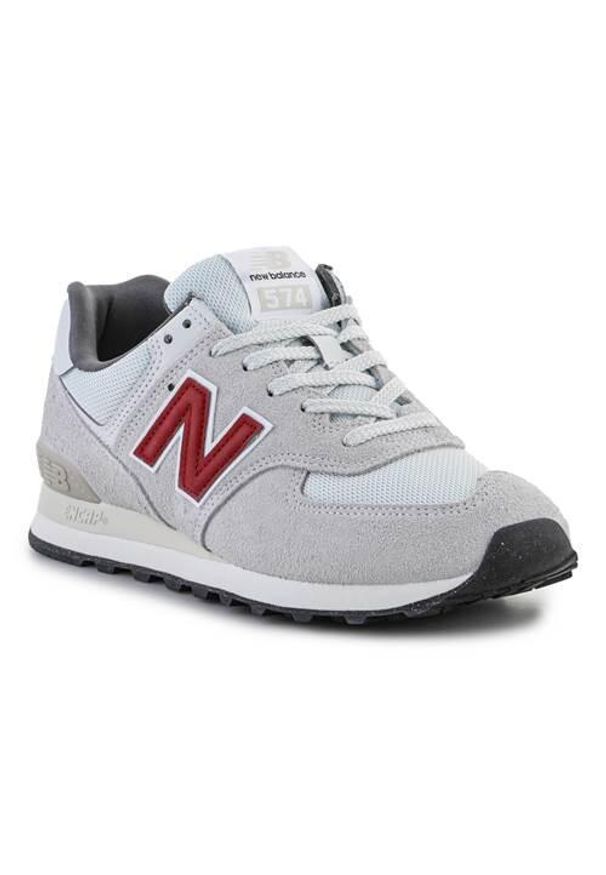 Buty do chodzenia męskie New Balance 574. Zapięcie: sznurówki. Kolor: wielokolorowy, szary. Materiał: skóra, syntetyk, materiał. Szerokość cholewki: normalna. Model: New Balance 574. Sport: turystyka piesza