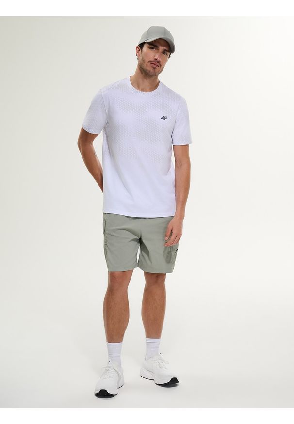 4f - 4F T-shirt regular z nadrukiem męski - biały S. Okazja: na co dzień. Kolor: biały. Materiał: jeans, dresówka, bawełna, dzianina. Wzór: nadruk. Styl: casual, klasyczny