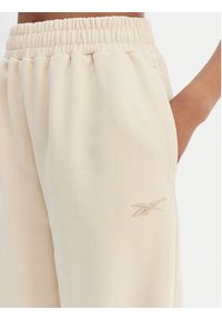 Reebok Spodnie dresowe Reebok x Ewa Chodakowska RK25621CCW Beżowy Relaxed Fit. Kolor: beżowy. Materiał: syntetyk #5
