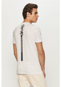 EA7 Emporio Armani - T-shirt. Okazja: na co dzień. Kolor: biały. Materiał: dzianina. Wzór: aplikacja, gładki. Styl: casual #4