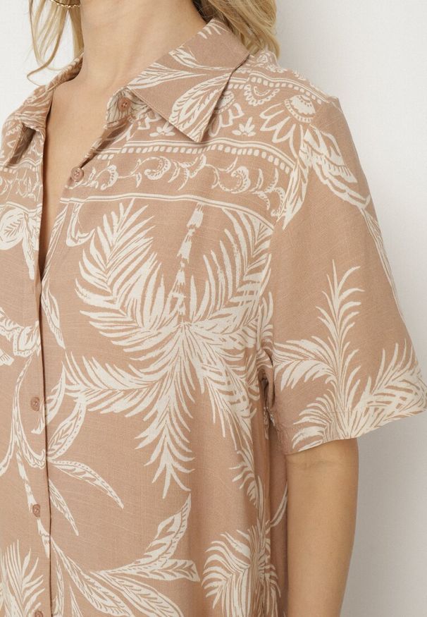 Born2be - Beżowa Koszulowa Sukienka z Wiskozy w Kwiatowy Wzór z Kieszeniami Eramira. Okazja: na co dzień. Kolor: beżowy. Materiał: wiskoza. Długość rękawa: długi rękaw. Wzór: kwiaty. Sezon: lato. Typ sukienki: koszulowe. Styl: casual, elegancki