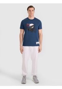 4f - 4F T-shirt regular z nadrukiem siatkarskim męski - granatowy M. Okazja: na co dzień, do domu. Kolor: niebieski. Materiał: bawełna, jersey, materiał. Wzór: nadruk. Styl: sportowy, klasyczny, casual